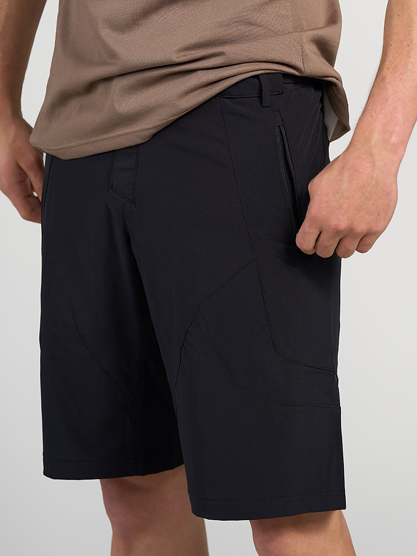 Pantalón corto ALL TERRAIN 2024 NEGRO
