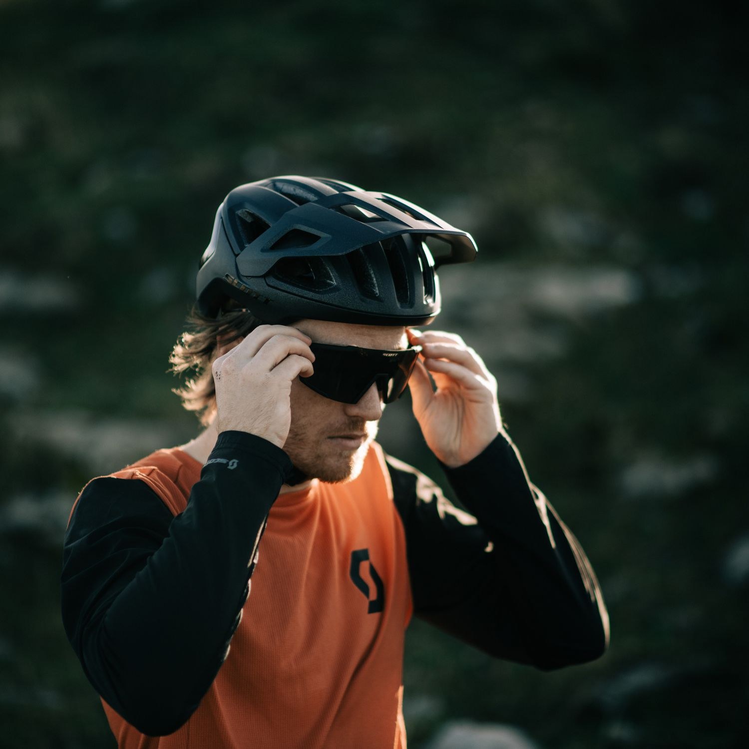 CASCO SCOTT TAGO PLUS STEALTH BLACK 2027 - foto 6